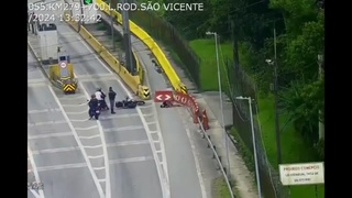 never rob police officers in Brazil, much less in uniform