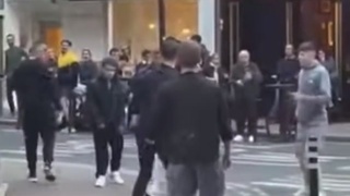Man tried to do a roundhouse kick during brawl