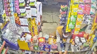 Shopkeeper Kills Robber