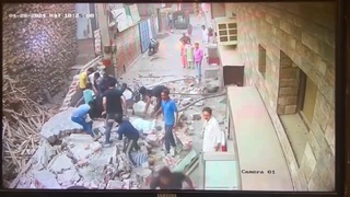 4 dead when wall collapsed on them