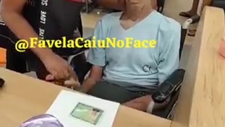 Woman takes dead uncle into a bank