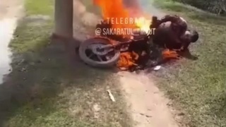 A man hits an electric fence and burns to death