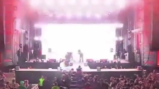 Burn that motherfucker!!