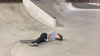 skate into retarded