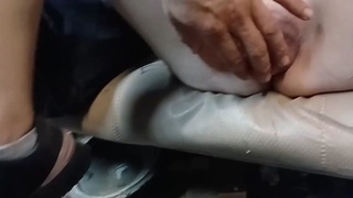 24 year old slut pumps her loose destroyed cunt inside out (short version)