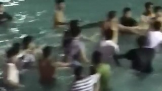 no fighting in the pool