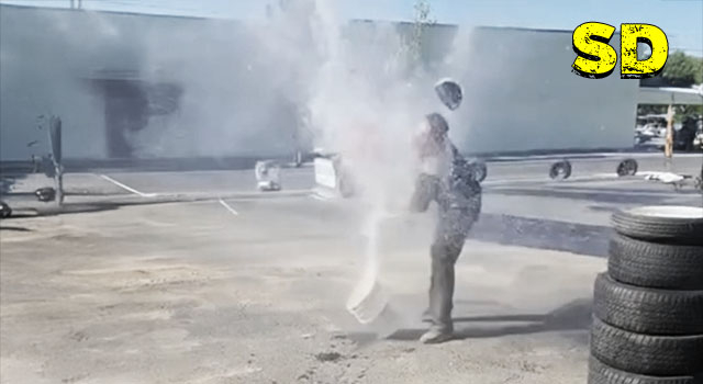 19 PEOPLE DEFINITELY HAVING A SHITTIER DAY THAN YOU