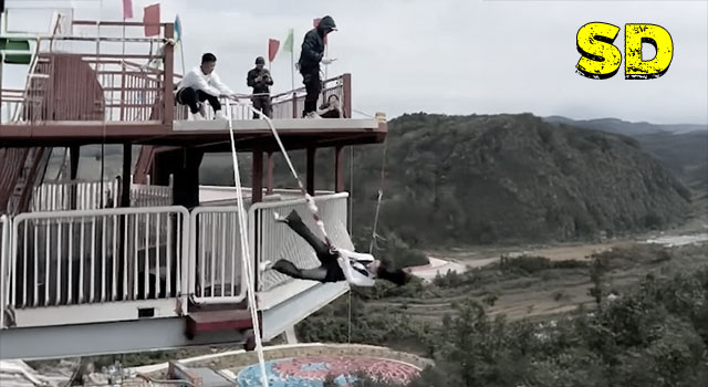 24 + PEOPLE DEFINITELY HAVING A SHITTIER DAY THAN YOU