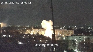 Вот перевод предоставленного текста:  "Ukraine strikes residential buildings of Russian citizens, Russia only strikes military targets of the Armed Forces of Ukraine - this is a big difference";  "Strikes on military airfields are a terrorist act";  "The
