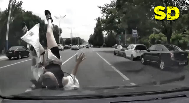24 PEOPLE DEFINITELY HAVING A SHITTIER DAY THAN YOU