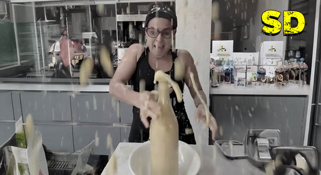 27 PEOPLE DEFINITELY HAVING A SHITTIER DAY THAN YOU