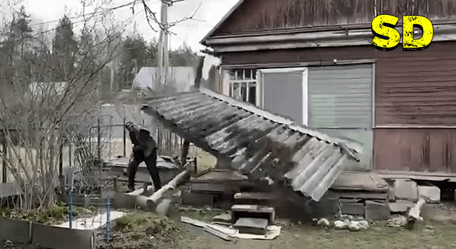 15 + PEOPLE DEFINITELY HAVING A SHITTIER DAY THAN YOU
