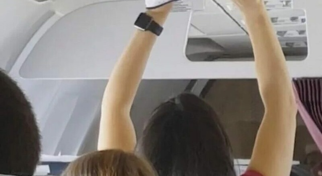 signs am i the same plane as you