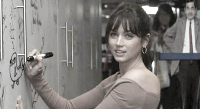 TRACING OUT HER GLORYHOLE