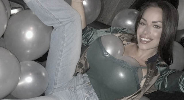 TITTY DECEPTION