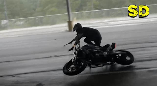 16 ++ PEOPLE DEFINITELY HAVING A SHITTIER DAY THAN YOU