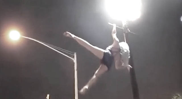 USERS UPLOADS MASHUP