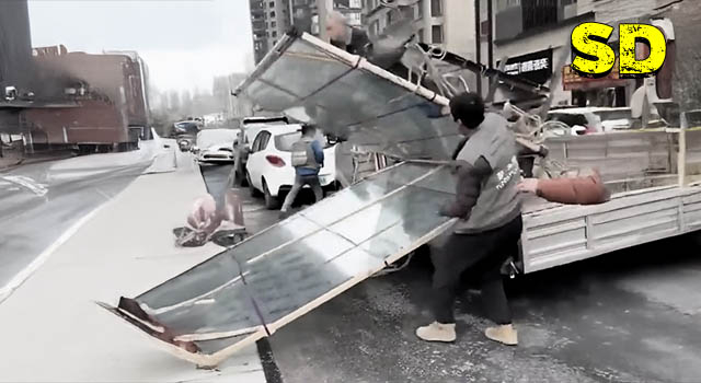 21 PEOPLE DEFINITELY HAVING A SHITTIER DAY THAN YOU