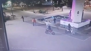 18-Year-old Gunned Down