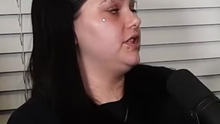 Delusional Pig Got Hings Backwards