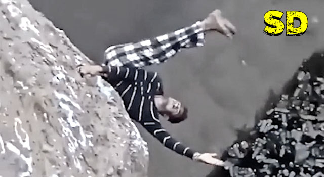 17 PEOPLE DEFINITELY HAVING A SHITTIER DAY THAN YOU