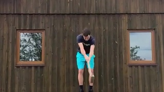 SHORT: Stunt Trouble