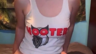 Hooters Girl