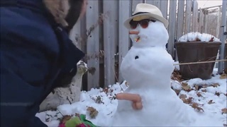 Frosty Gets A BJ
