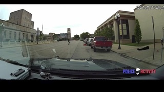 Man shoots his ex girlfriend then turns the gun on officer