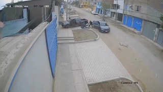Kidnapper Accidentally Shoots Accomplice