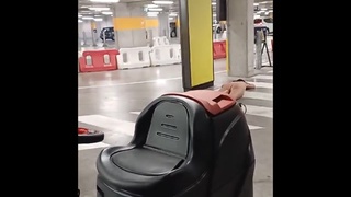 Bitch gets crazy at Chile airport